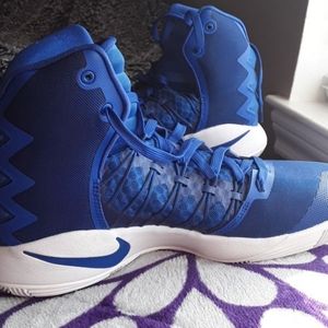 2016 Nike Hyperdunks Mens 11.5